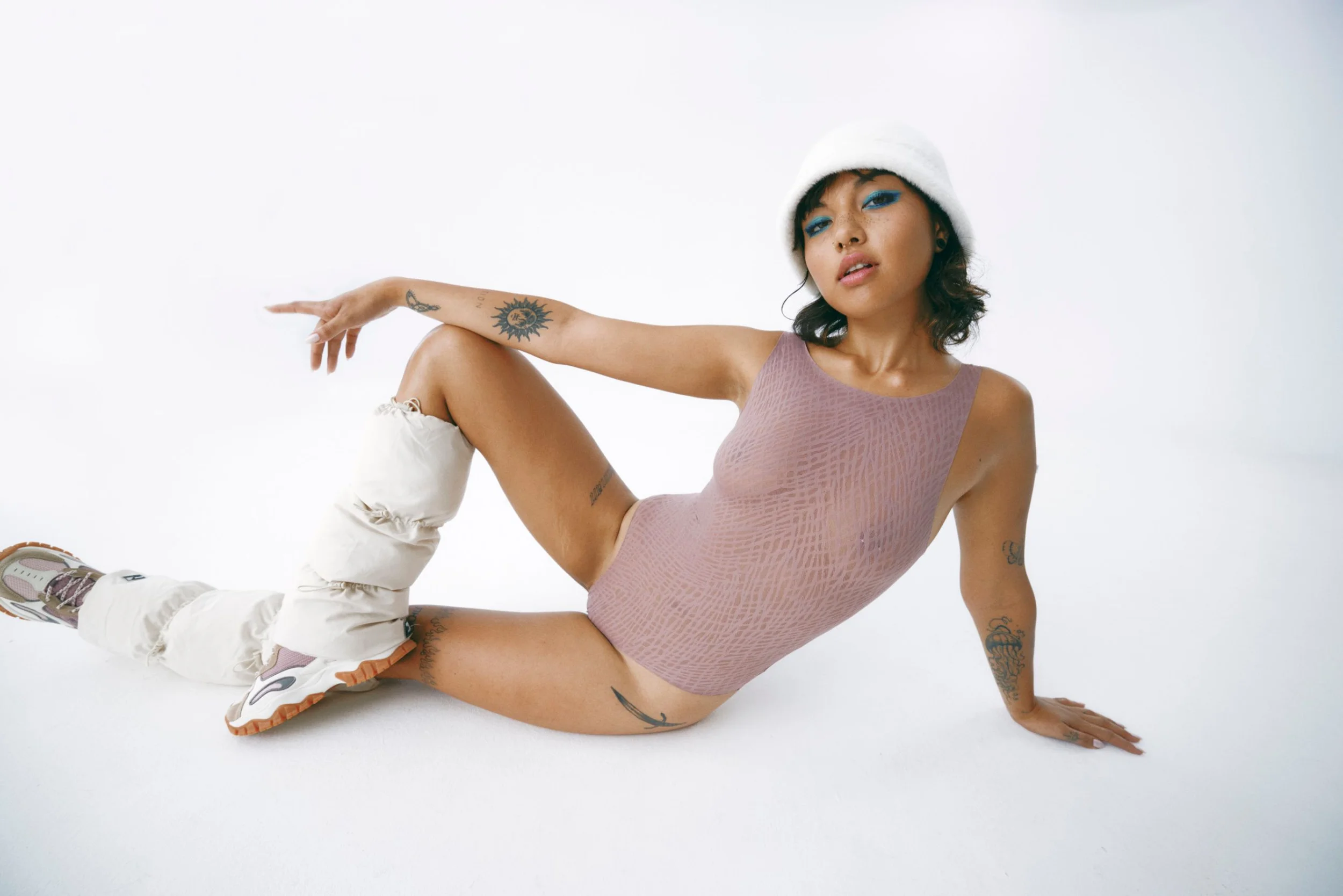 10-anelia-main-book.webp