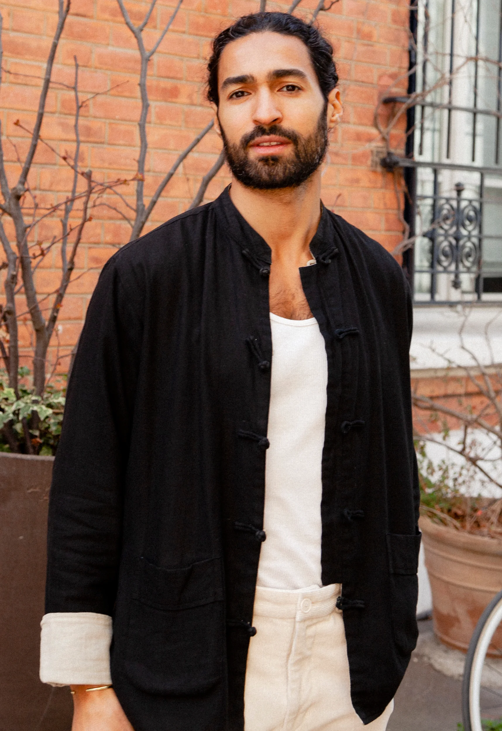 12-ahmed-hamidi-main-book.webp