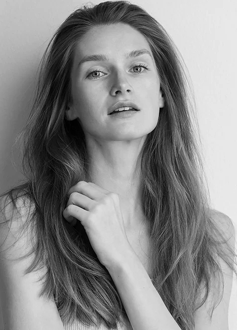 14-johanna-gronholm-main-book.webp