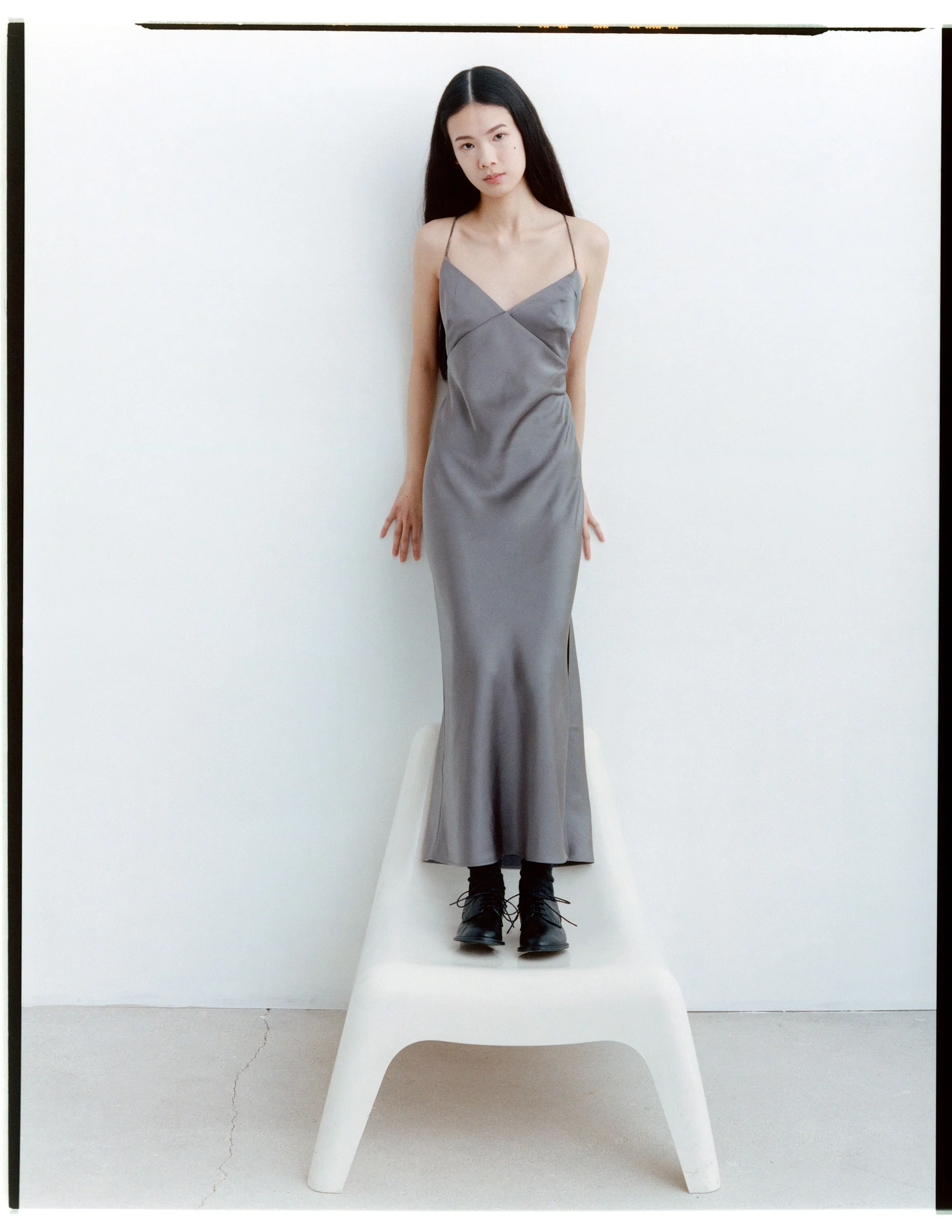 14-qianyu-yu-modelbook.webp