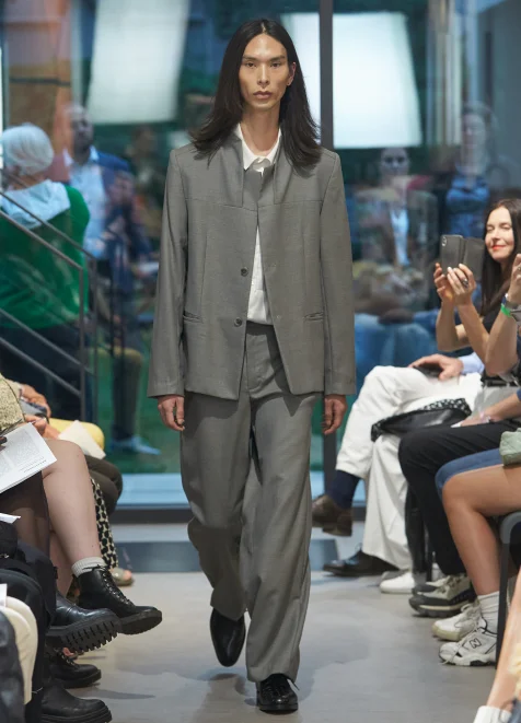 18-fiwoo-kim-portfolio.webp