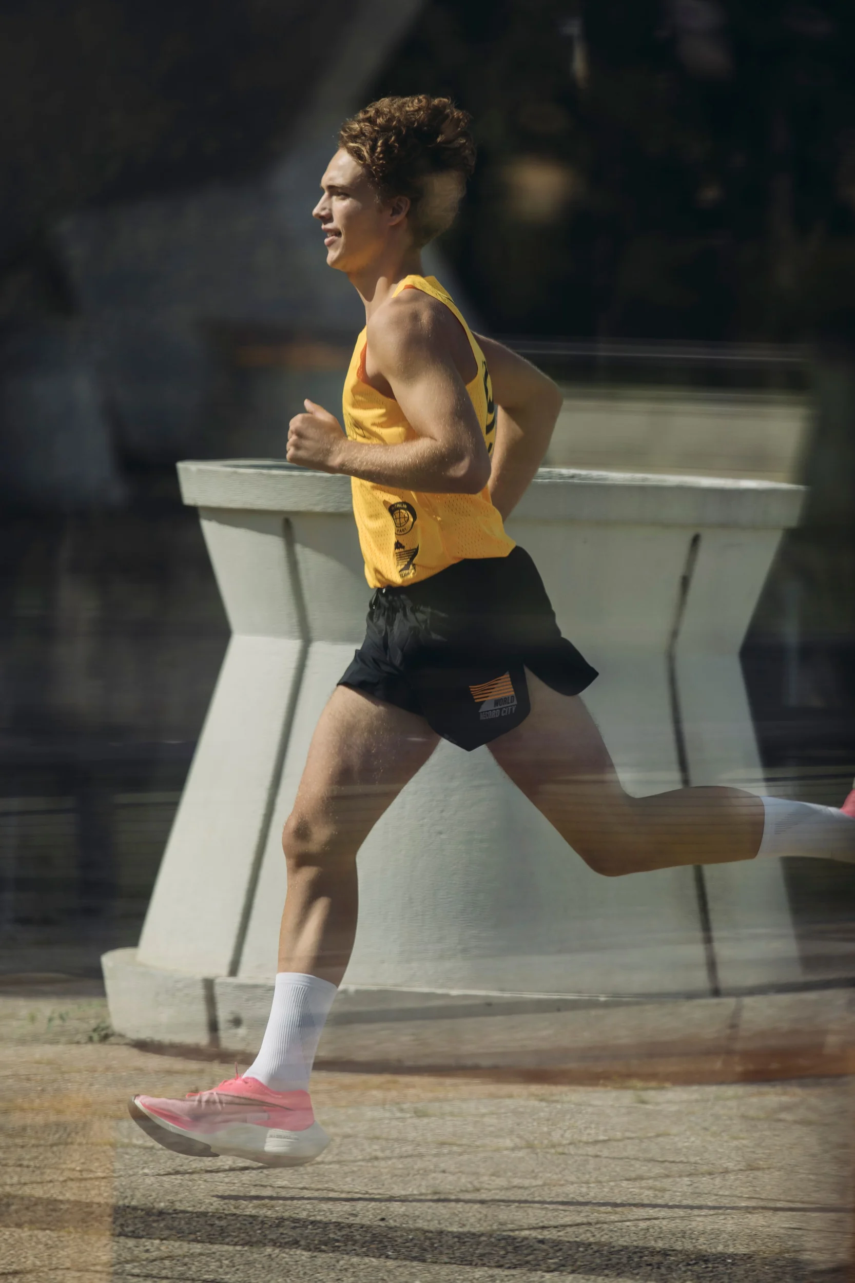 18-leonard-lohn-portfolio.webp