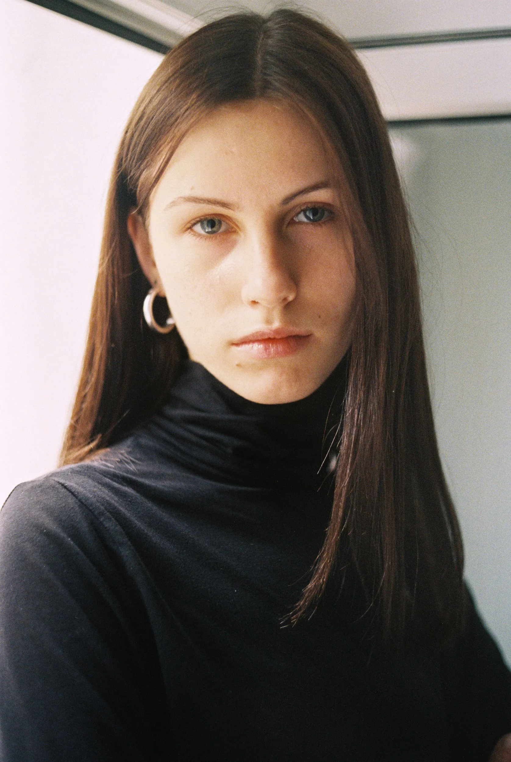 18-leonie-rolle-main-book.webp