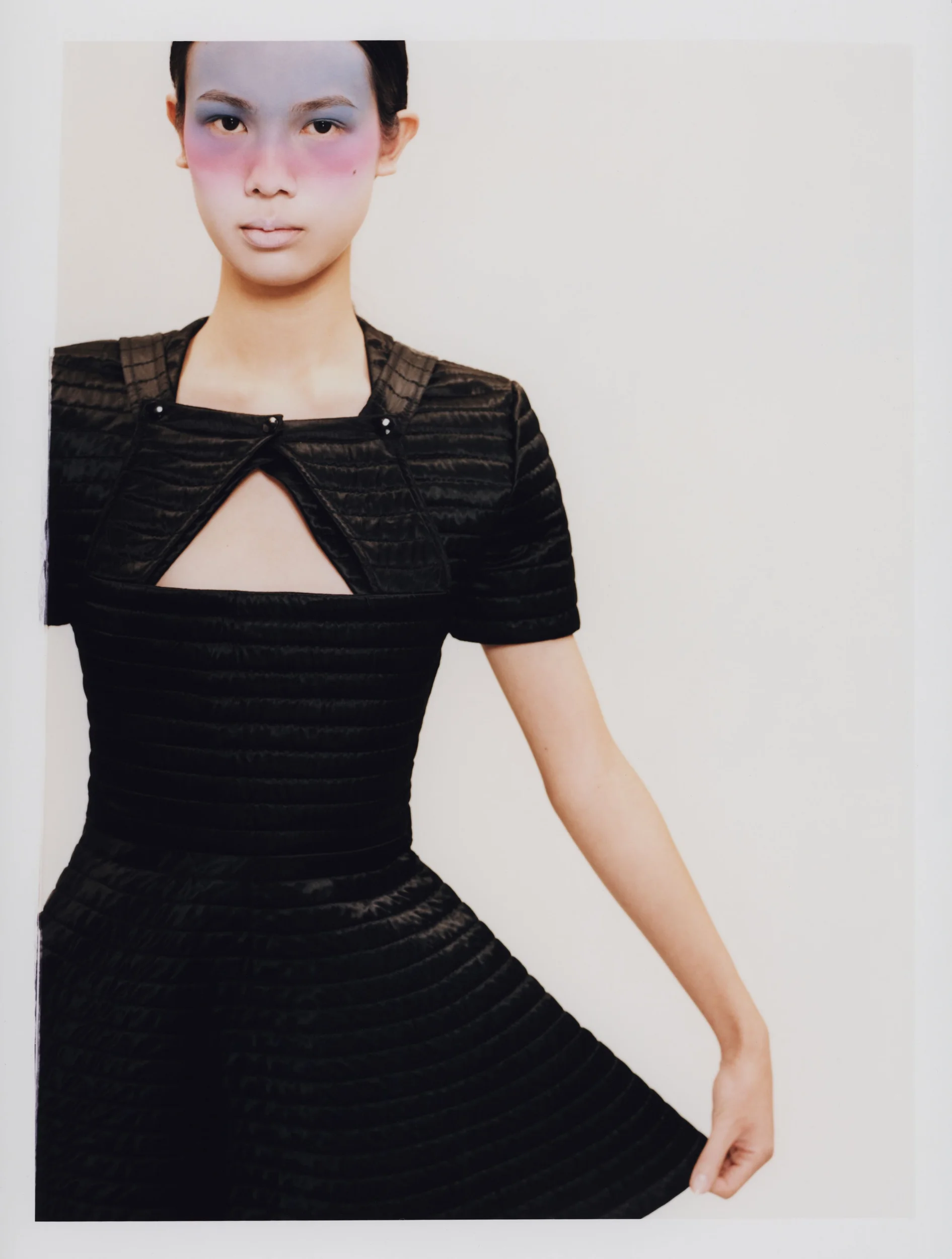 19-qianyu-yu-modelbook.webp