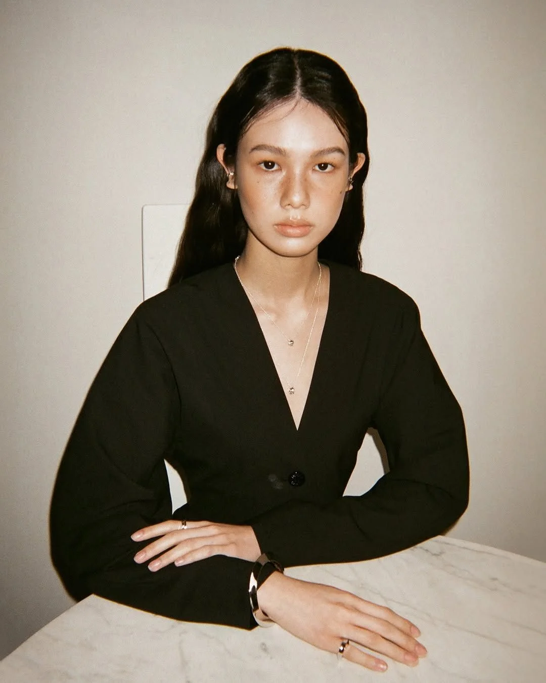 1-qianyu-yu-modelbook.webp