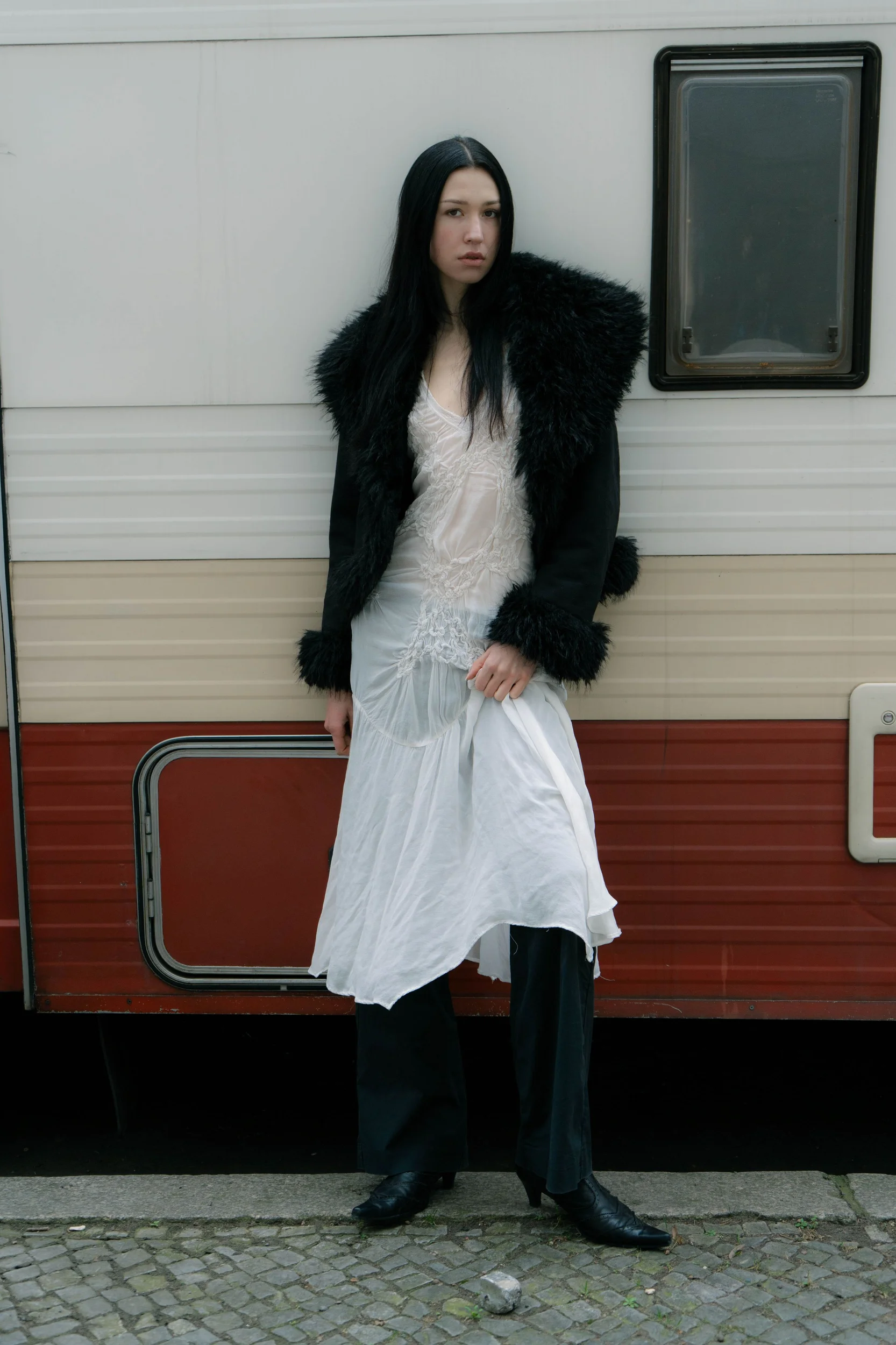 22-elina-jungel-main-book.webp