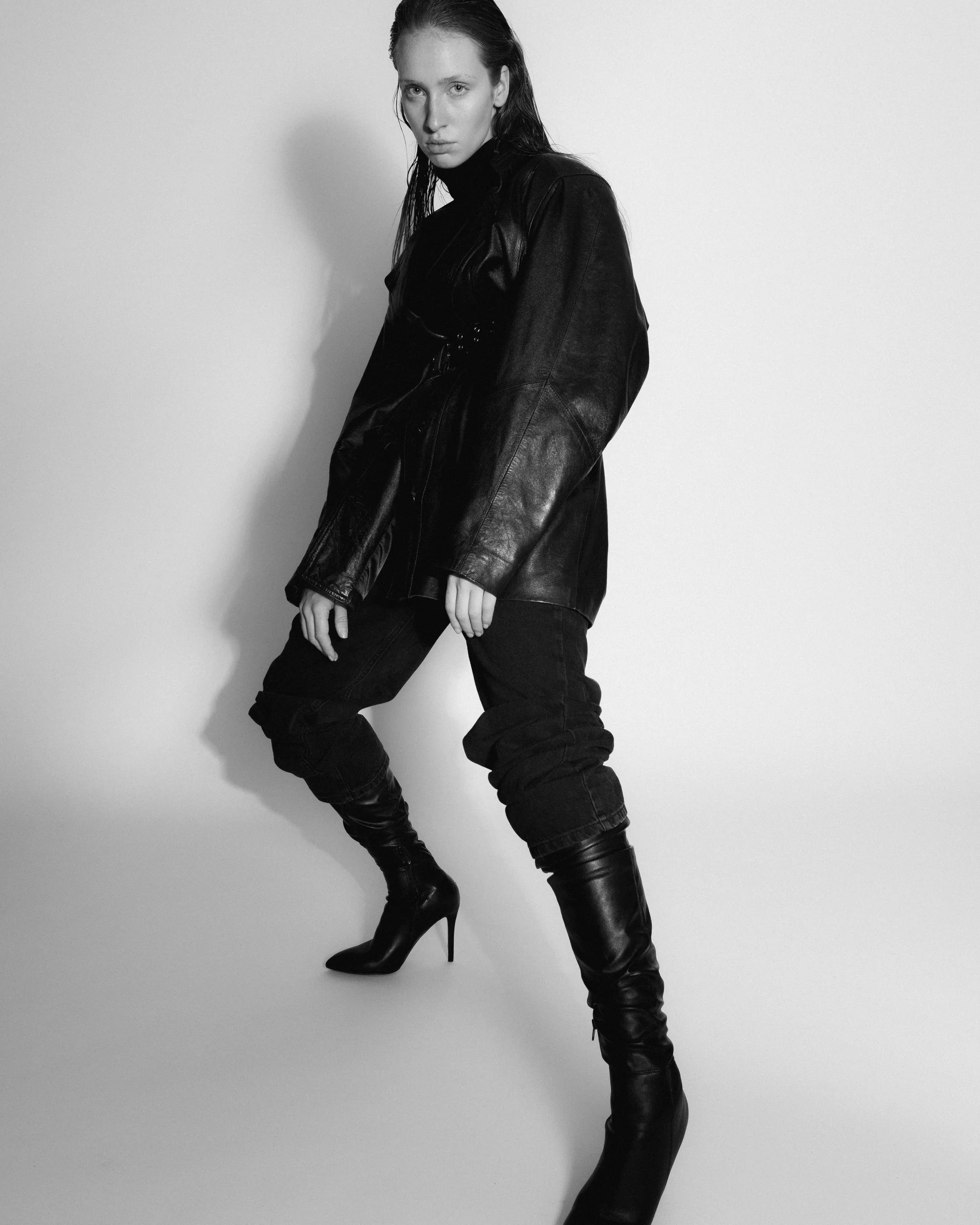 24-alina-burkle-portfolio.webp