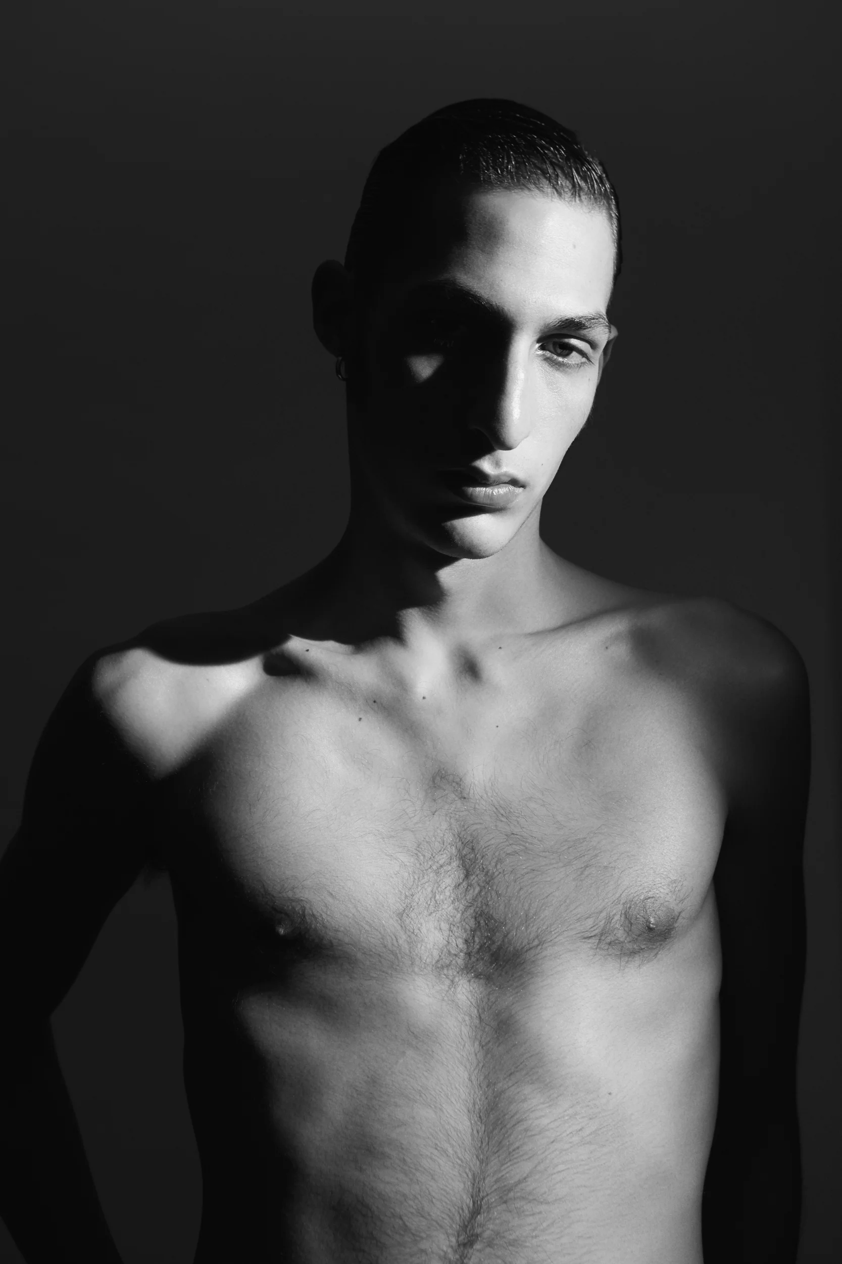 24-ilias-paci-portfolio.webp