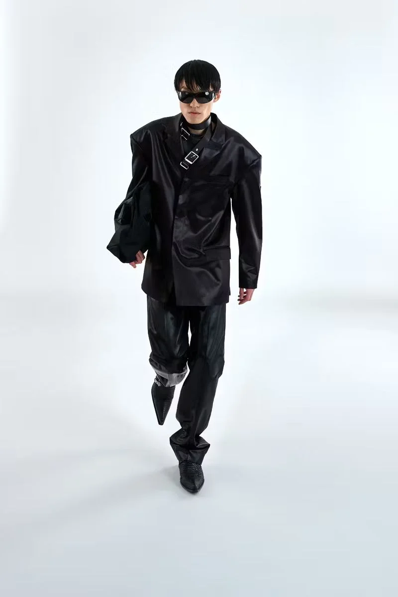 24-isaak-chong-portfolio.webp