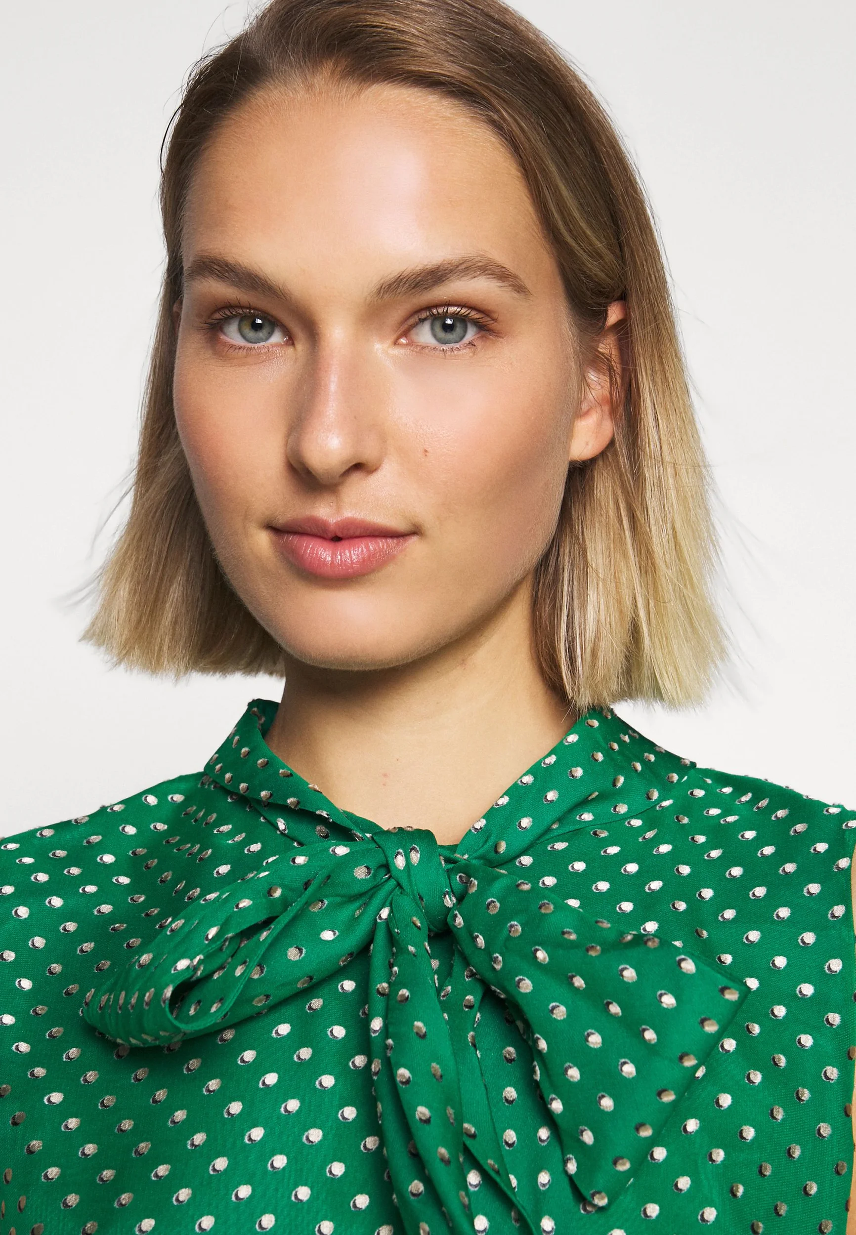 26-caroline-walch-portfolio.webp