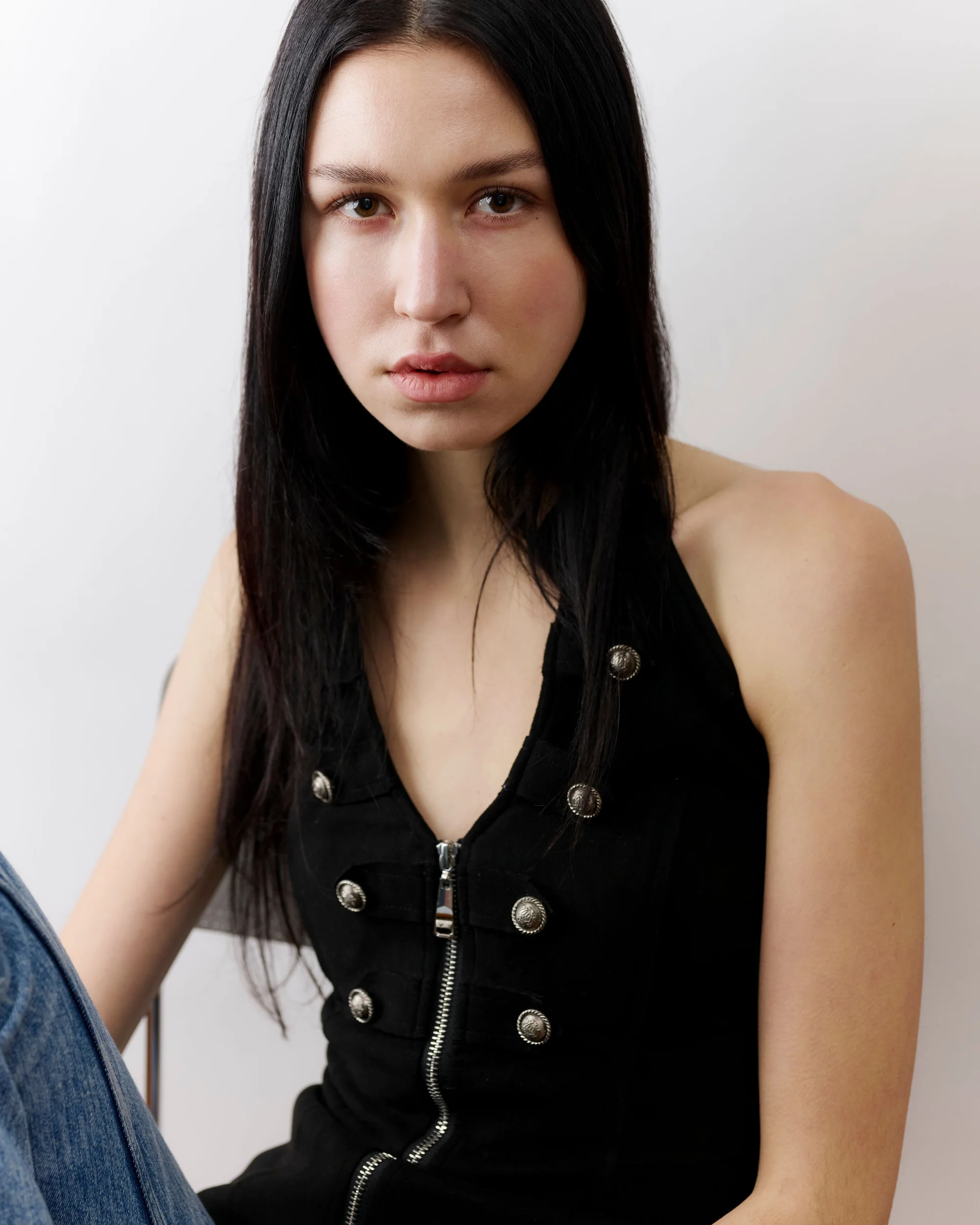 27-elina-jungel-main-book.webp