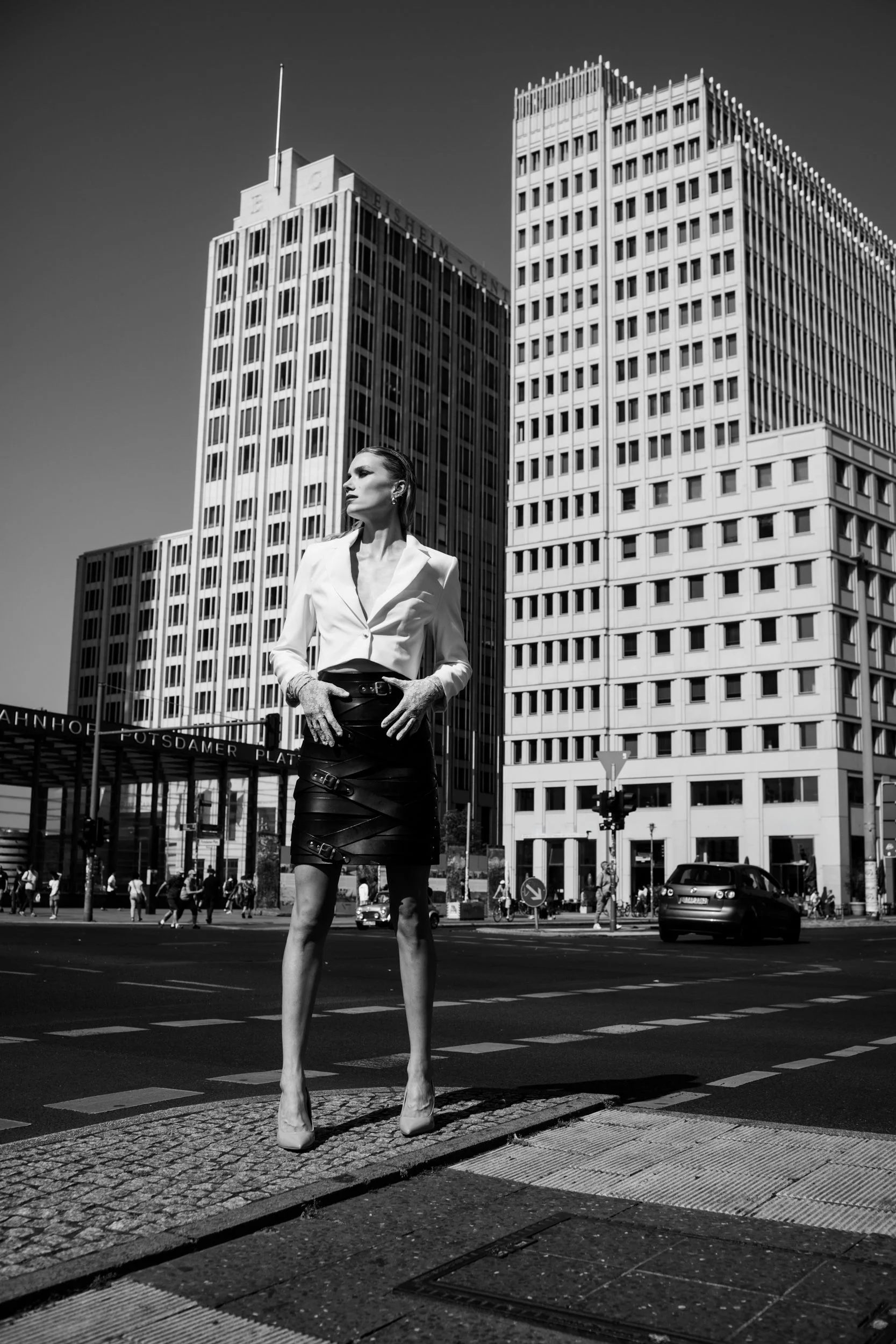 5-hannah-sudbeck-main-book.webp
