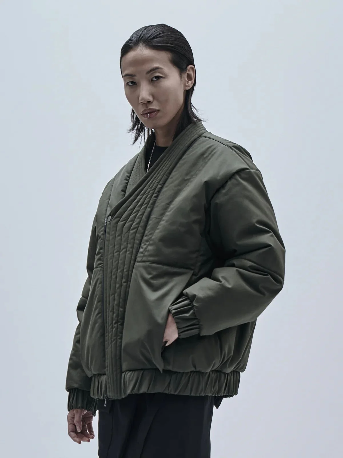 6-aya-b-main-book.webp