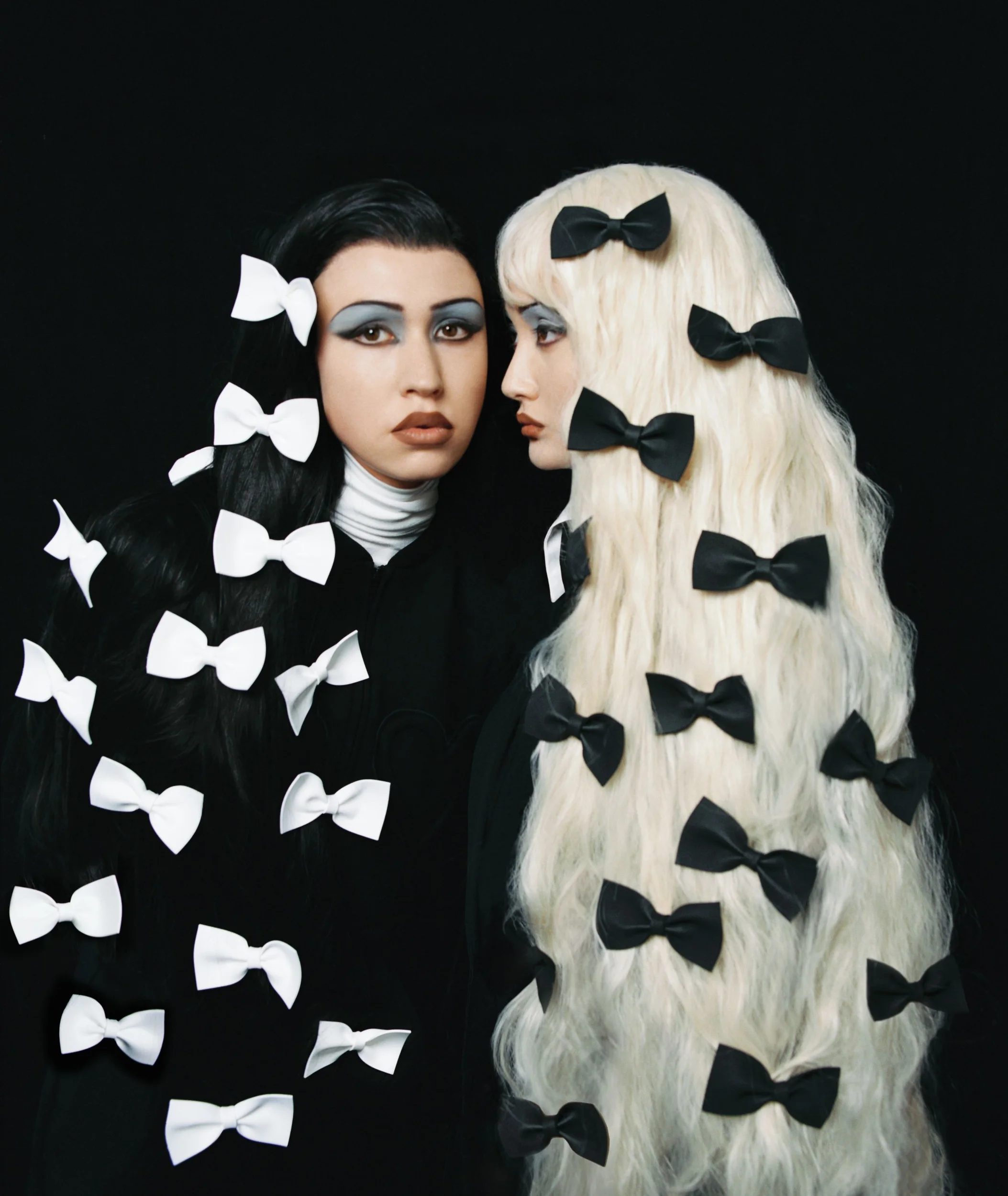7-elina-jungel-main-book.webp