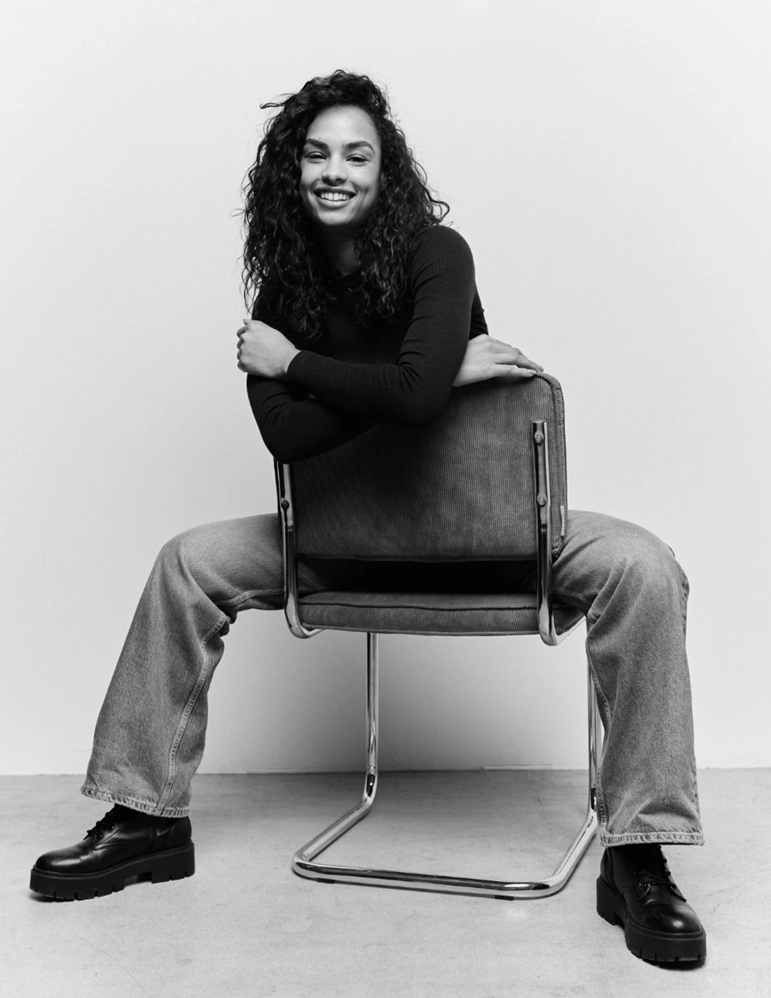 7-erica-carvalho-main-book.webp