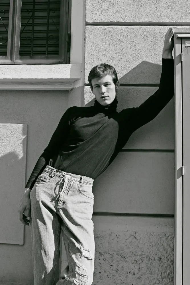 8-andrey-khylevych-main-book.webp