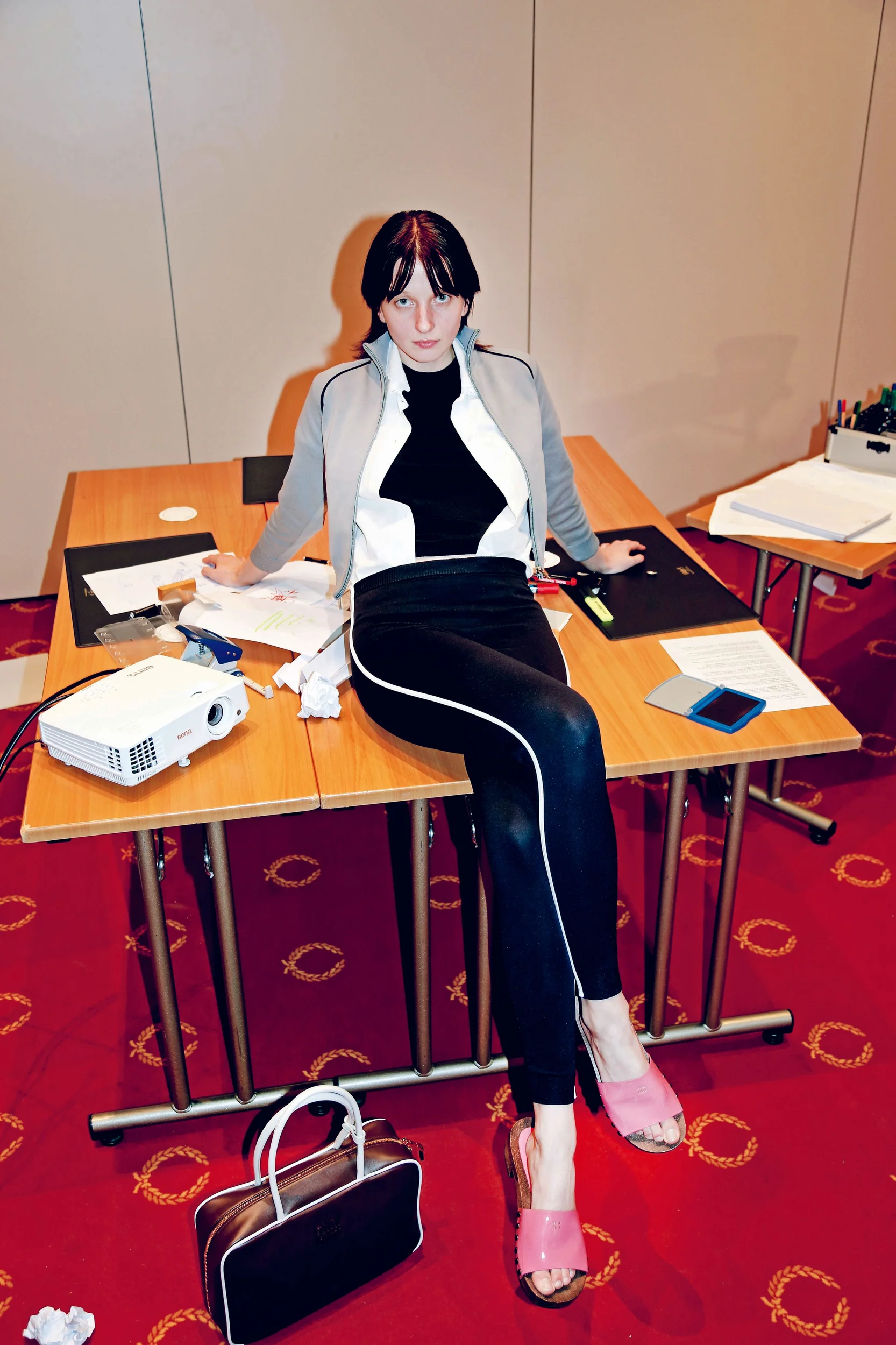 8-erna-zuhric-main-book.webp