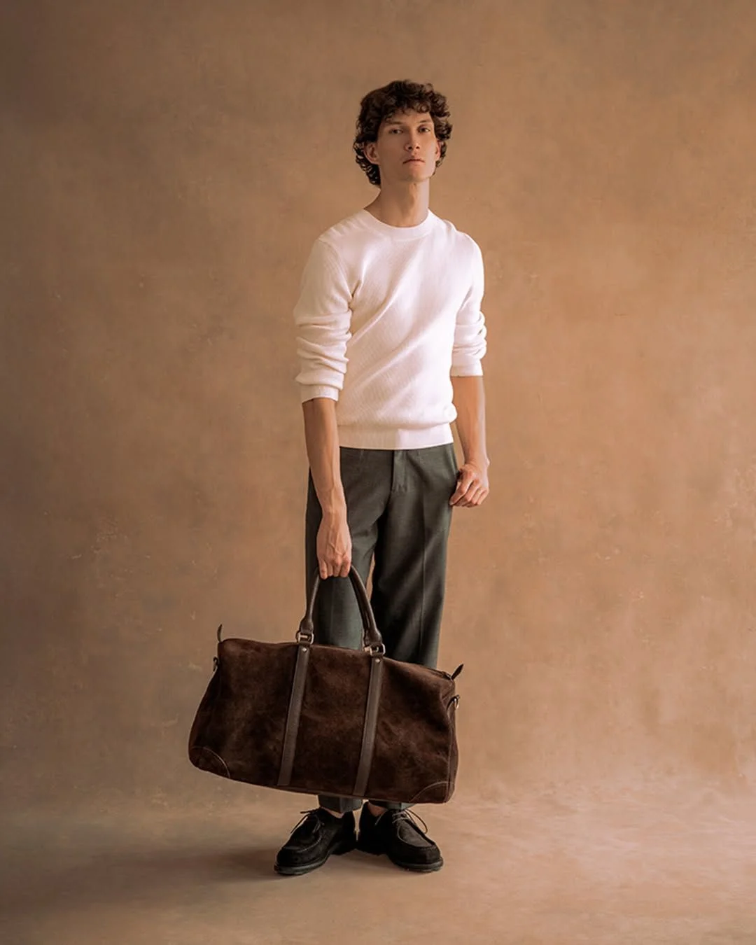 8-lukas-ziegele-main-book.webp