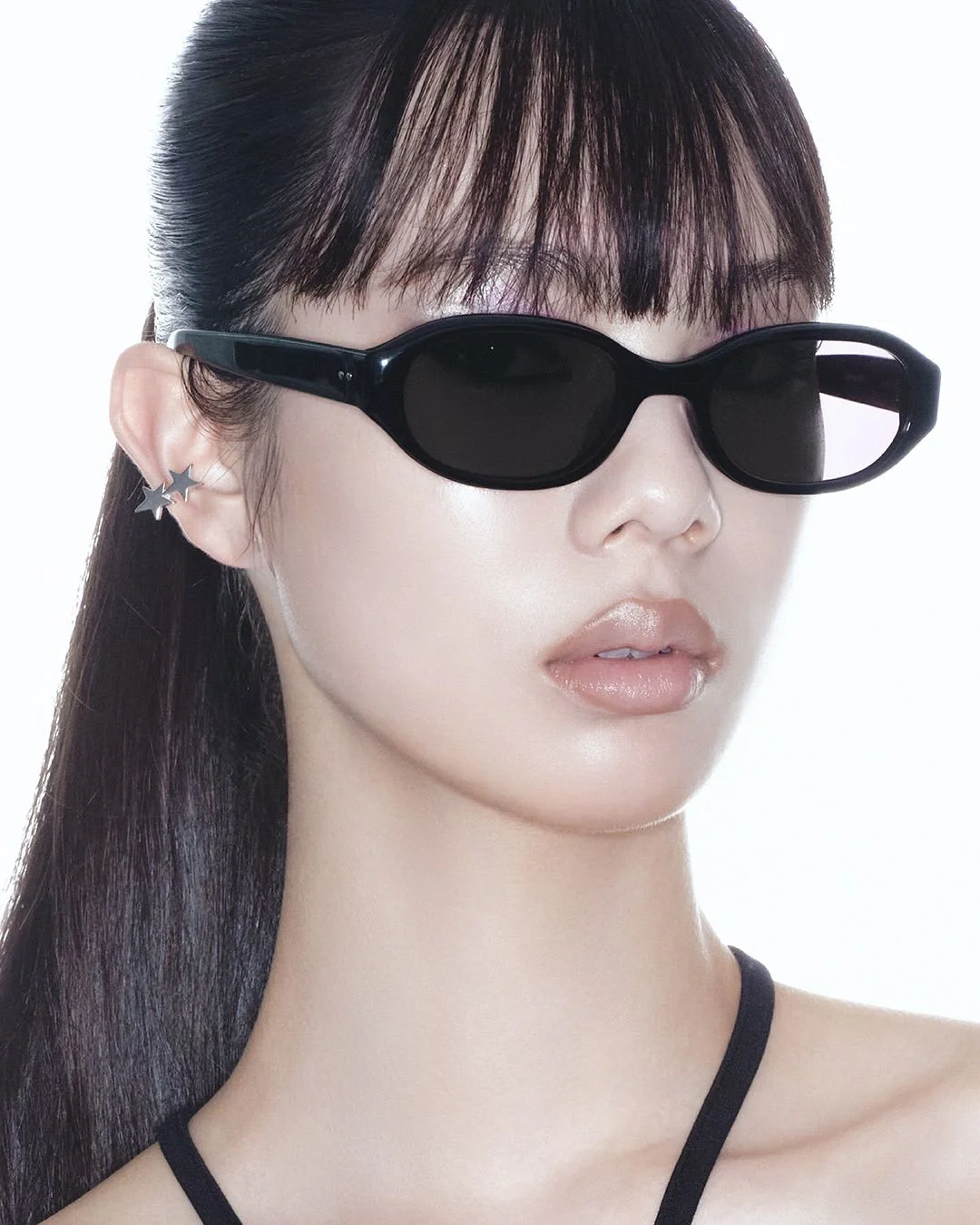 8-qianyu-yu-modelbook.webp