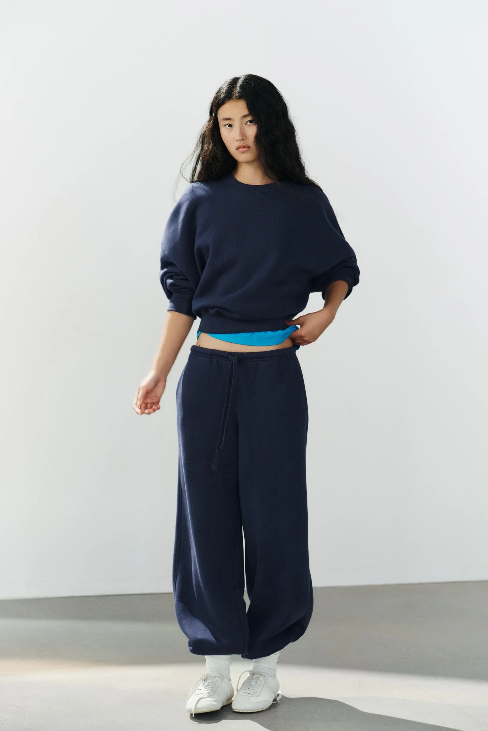 AKARI_ZARA_24.webp