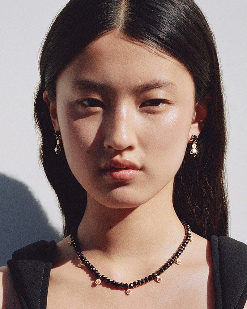 akari_vivamodels_1.jpg
